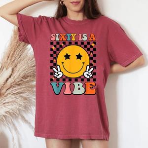 OEM Impression graphique de logo multicolore personnalisée de haute qualité 100% coton 300 GSM T-shirt surdimensionné pour femmes de grande taille à bas prix quantité minimale de commande - Product Image 6