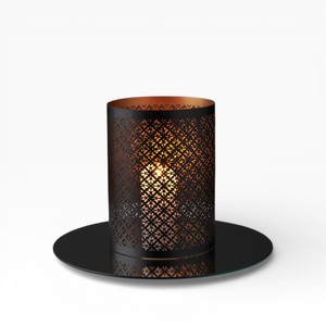 Porte-bougie en métal noir avec texture de découpe en galets denses et intérieur en cuivre brillant - Product Image 2