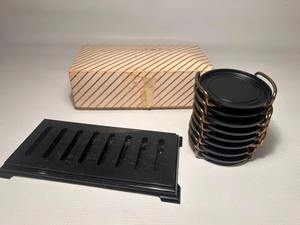 Sous-verre en métal noir avec support de support Vaisselle durable élégante pour salle à manger cuisine café thé bureau et utilisation décorative - Product Image 4