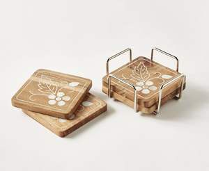 Ensemble de sous-verres carrés en bois rustique foncé avec support en métal industriel pour la décoration intérieure moderne et une touche élégante de la table - Product Image 2