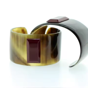 Article fait main par des artisans indiens Boutons de manchette et bracelet en corne de buffle fabriqués par l'artisanat du croissant - Product Image 5