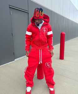 ชุดวอร์มแฟชั่นสำหรับผู้ชายชุดเสื้อฮู้ดและกางเกงปรับแต่งได้ - Product Image 4