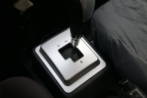 Le fourgonnette/mini-bus électrique le plus rapide et le moins cher, entièrement électrique, avec airbag haute vitesse, autonomie de 601-700 km et moteur de 200-250 kW - Product Image 2