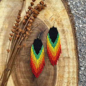 Offre Spéciale bohème élégant long gland boucles d'oreilles pour dames à la mode coloré goutte oreille bijoux à la main - Product Image 4