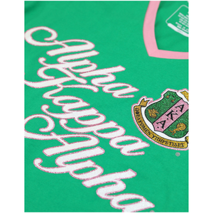 AKA T-Shirt con scollo a V verde 100% in cotone con Glitter stampato lettere greche da donna con scudo anteriore Design personalizzato AKA T-Shirt di abbigliamento - Product Image 6