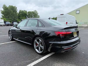 สภาพดีเยี่ยม รถมือสอง ปี 2024 Audi A4 - Product Image 2