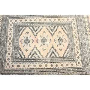 Alfombra Turca Pequeña, Alfombra Vintage de 2.5x3.7 pies, Alfombra de Lana Negra - Product Image 4