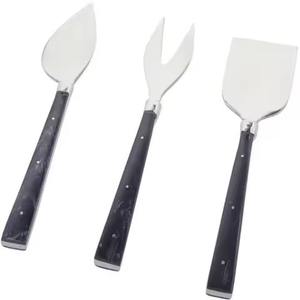 Juego de Cuchillos para Queso de Acero Inoxidable Plateado con Acabado de Mango Antiguo - Product Image 6