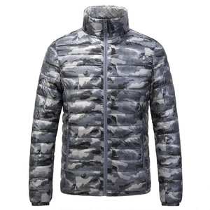 Chaqueta acolchada de camuflaje con revestimiento personalizado Unisex de talla grande transpirable a prueba de viento impermeable - Product Image 1