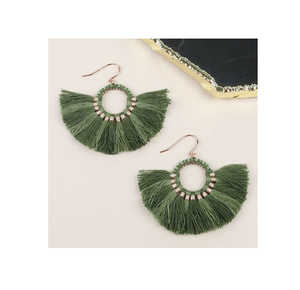 Último diseño Pendientes de borla para mujer Trending Look Color verde Conjunto de pendientes a un costo asequible productos - Product Image 3