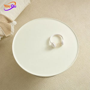 <span class=keywords><strong>Table</strong></span> <span class=keywords><strong>basse</strong></span> en fibre de verre de style minimaliste français, nouvelle conception suspendue, petit appartement, conique, élégante, extraordinaire, en forme de soucoupe volante - Product Image 2