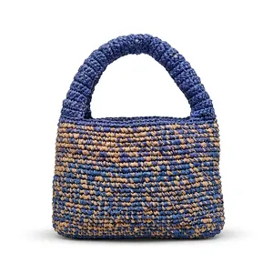 Bolso de Mano Mini Bohemio de Rafia con Correa de Mano, Cierre Abierto, para Todas las Temporadas, Opciones de Color Rojo, Verde y Azul - Product Image 3