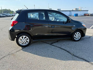Usado LHD/RHD 2021 MITSUBISHI MIRAGE LE FWD - Product Image 2