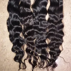 Extensiones de Cabello Humano Virgen Remy Indio Ondulado Negro Natural, Trama Doble a Máquina, Ondas Profundas Sueltas, Todos los Colores Disponibles, Sushma - Product Image 1