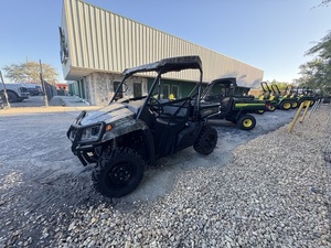 รถอเนกประสงค์ John Deere 590M รุ่นใหม่ ปี 2025 สำหรับใช้งานนอกถนน เหมาะสำหรับฟาร์ม ไร่นา และงานต่างๆ - Product Image 1