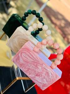 Eco-friendly Handmade Resin Clutch Hand Bag with Customizable Color & Size Summer Fashion Design - Product Image 5