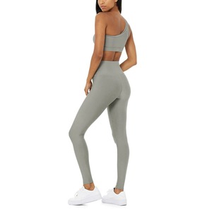 Vêtements de sport d'automne grande taille pour la salle de sport, tenue de sport pour filles, vêtements de yoga colorés et modestes pour femmes - Product Image 2