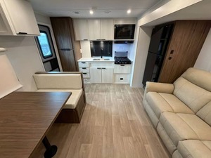 NOUVEAU 2026 WINNEBAGO RV ACCES 25RK caravane de voyage prête à la vente - Product Image 4