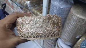 Paillettes brodées sur mesure de plusieurs manières de couleur dans des motifs ethniques à des fins diverses de différentes tailles - Product Image 3