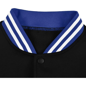 Chaqueta universitaria con logotipo personalizado para hombre al por mayor con cuello levantado y mangas largas bordadas diseño universitario color negro y azul - Product Image 4