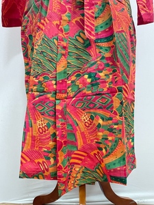 Kimono de Seda con Diseño de Sari Indio Vintage, Cuello en V, Suave y Térmico, para Playa o Fiesta, Hecho a Mano, para Mujer, con Logotipo Frontal, Ideal como Regalo - Product Image 5