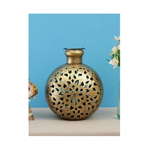 Elegante florero de mesa de boda de Metal para decoración del hogar jarrón de diseñador de lujo diseño de boda único de diferentes formas - Product Image 5