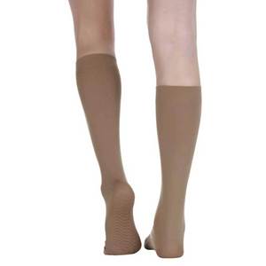 Daymod Taille unique Chaussettes légères à imprimé jacquard avec logo personnalisé en maille respirante pour l'été et le printemps Couleur vison - Product Image 1