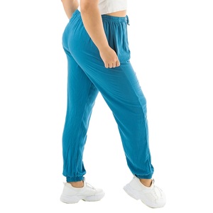 Pantalon décontracté évasé en tissu Oxford pour femme, taille haute, coupe ample, séchage rapide, respirant, coupe-vent, durable, personnalisable, fournisseur BD - Product Image 2
