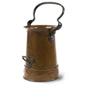 Seau à charbon en cuivre d'inspiration européenne classique avec style antique et pièce fonctionnelle et décorative pour cheminées - Product Image 3