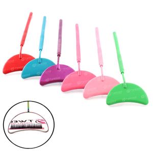 Pince à épiler professionnelle personnalisée en acier inoxydable en forme de demi-lune pour extensions de cils, anti-magnétique et durable - Product Image 3