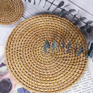 Dessous de verre en rotin de Style floral fait à la main isolation Pot tapis napperon plaque pour la cérémonie du thé accessoires de cuisine en osier du Vietnam - Product Image 3