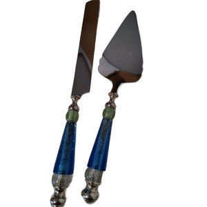 Suministros indios personalizables Cuchillo de pastel de acero inoxidable de metal de diseñador único con juego de servidor de pastel para fiestas y bodas - Product Image 3