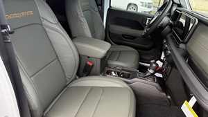 Jeep Gladiator Mojave Usado 2025 - Product Image 5