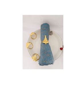 Servilletero de metal de diseño vintage mejor calificado para diseños de mesas formales, cenas de eventos y mesas de recepción de bodas - Product Image 5