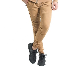 Survêtement élégant pour hommes pour un style de vie actif avec veste frontale à fermeture éclair et joggers élastiques pour la salle de sport et le streetwear - Product Image 6