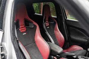 NISSAN JUKE NISM0 RS 2014 d'occasion, conduite à gauche/droite - Product Image 6