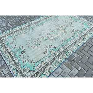 Alfombra Turca, Alfombra Vintage de 5.2x8.9 pies, Alfombra de Lana con Rayas Azules - Product Image 2