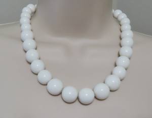 Collar de cuentas de resina caliente de tres piezas para fiestas de boda compromiso fiestas de Navidad y ropa de oficina - Product Image 5