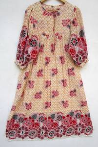 Meilleures ventes Design floral rayonne solide A-ligne longues robes Maxi pour l'été porter des femmes bouton décoration pour les exportateurs indiens - Product Image 6