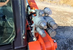 Calidad Superior 2021 KUBOTA, cargador de ruedas pequeñas de comercio agrícola ampliamente utilizado en el mercado, minicargador y cargador frontal - Product Image 6