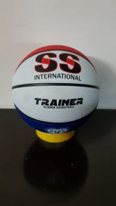 Balón de Baloncesto de Caucho Duradero de Alta Calidad para Todas las Temporadas, Tamaño Internacional S.S. 7, Agarre Fuerte Delhi para Profesionales - Product Image 2