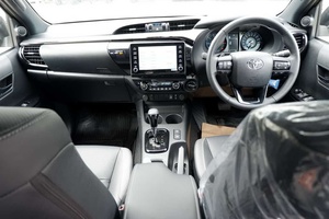 Voiture d'occasion de qualité et abordable, TO-YO-TA HI-LUX RE-VO 2021, conduite à droite - Product Image 2