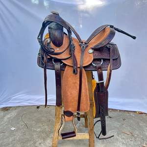 Conjunto de Silla de Montar Western de Cuero con Diseño Artístico de Barril de Madera Premium |   Juego de Herrajes de Acero Inoxidable Hechos a Mano para Montar a Caballo - Product Image 1