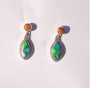 Pendientes de Botón de Turquesa Cobre Naranja Ostra y Turquesa Cobre Azul Verde, Plata de Ley 925, Hechos a Mano por Exportador - Product Image 2