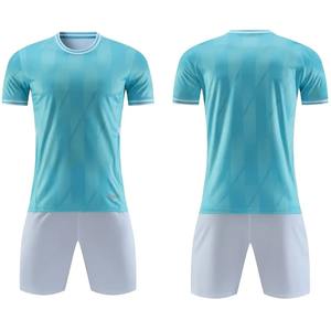 Ensemble de maillots de football rouge et blanc de haute qualité, design personnalisé pour enfants et jeunes, logo personnalisé, uniforme de football - Product Image 6