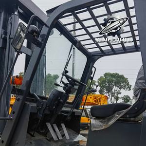 Chariot élévateur Komatsu FD200-8 6 tonnes, chariot élévateur d'occasion, Japon, 16 tonnes, moteur Isuzu, machine d'occasion, chariot élévateur à essence - Product Image 6