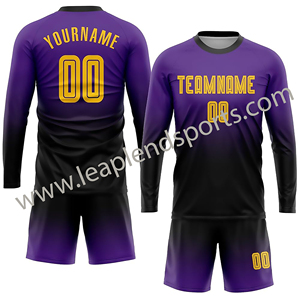ชุดเสื้อฟุตบอลและชุดยูนิฟอร์มแบบระบายอากาศได้ดี น้ำหนักเบา พร้อมบริการพิมพ์ลายแบบรีดร้อน OEM แขนสั้น - Product Image 6