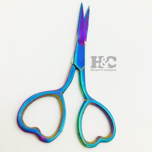 Tijeras para cutículas arcoíris de alto rango, tijeras extra finas, tijeras para cutículas de Punta puntiaguda de acero inoxidable curvo, sostenibles - Product Image 4