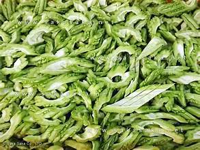 CITRON AMER CONGELÉ TRANCHÉ AVEC DES INGRÉDIENTS BOTANIQUES PURS POUR UN SOUTIEN IMMUNITAIRE NATUREL ET UN RÉGIME À BASE DE PLANTES D'ÉTIQUETTE PROPRE - Product Image 6