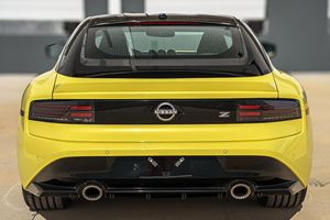 ใช้ LHD/RHD 2023 N I S A N Z PROTO Spec แล้ว - Product Image 3